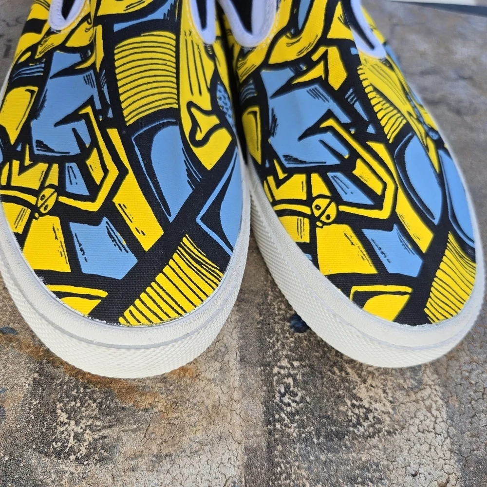 NWT Bucketfeet sz 10 Men Artist Design I AM SLOTH slip-on Shark Graffiti Limited